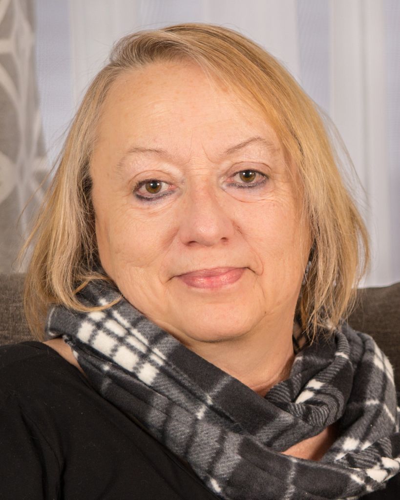 Debbie Lynn Marshall