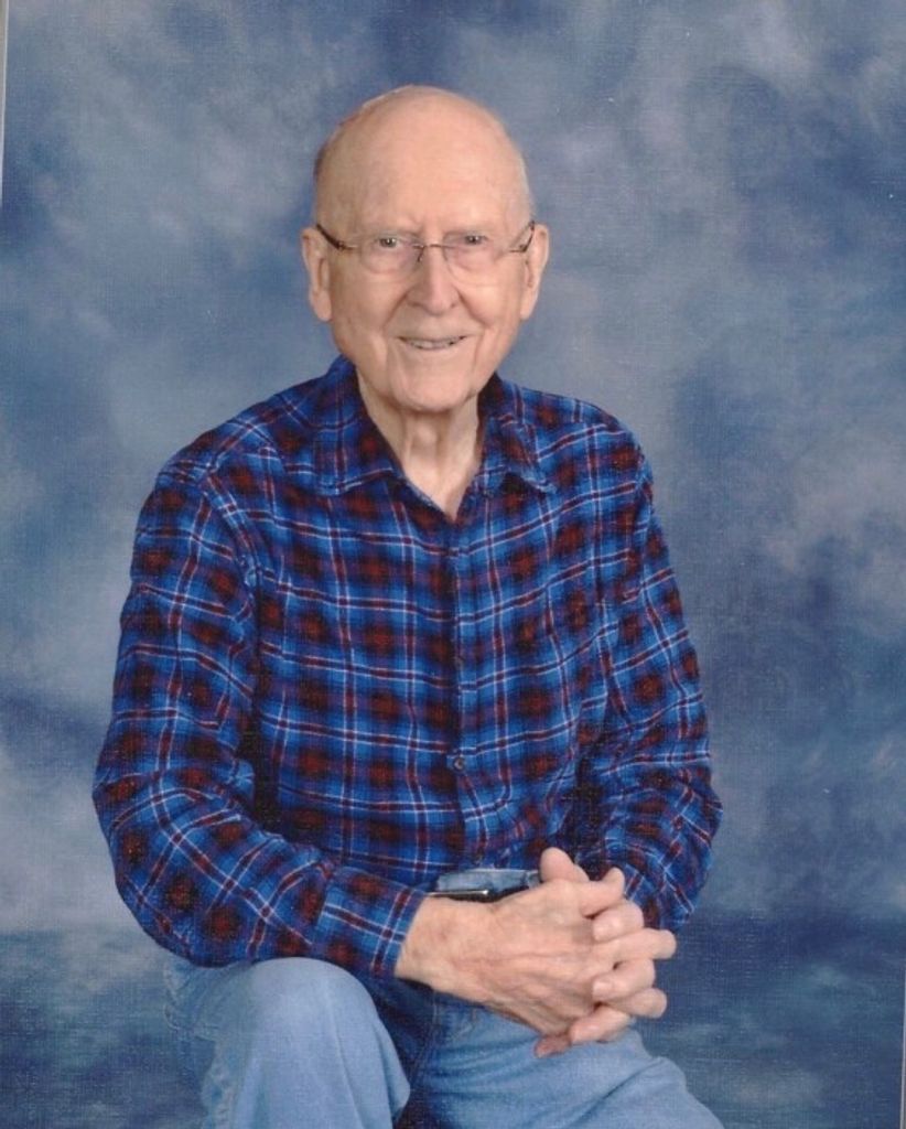 William "Bill" Hjelmgren