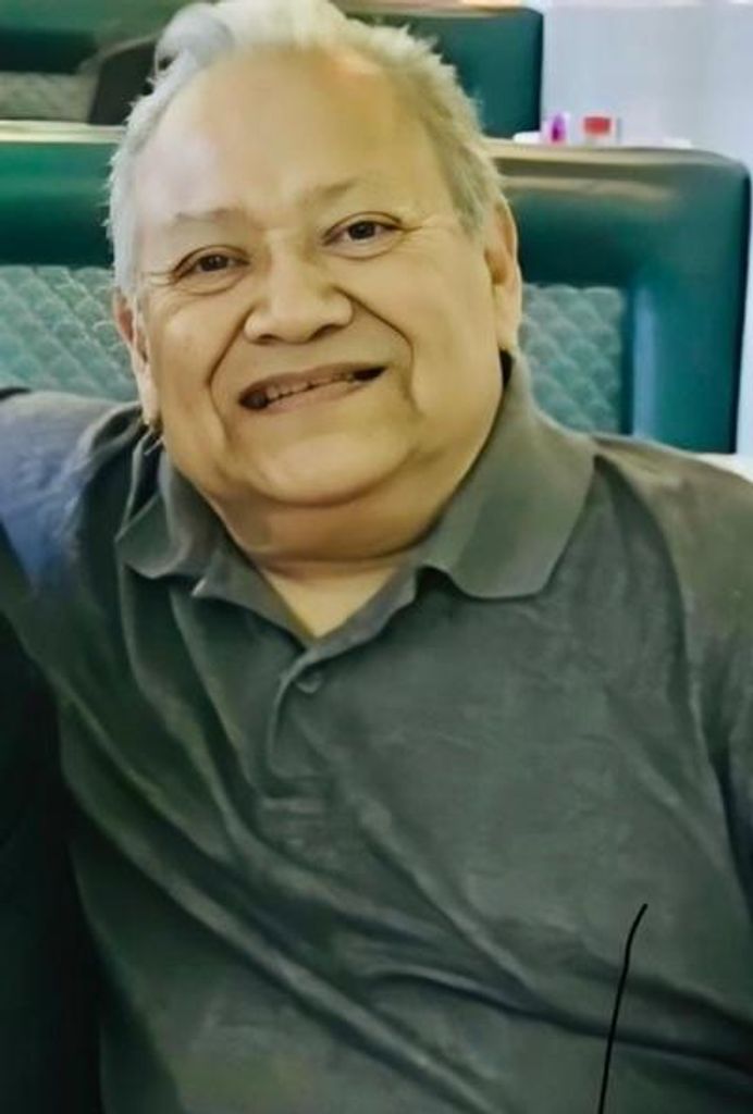 Ernesto Martinez Cervantes Profile Photo