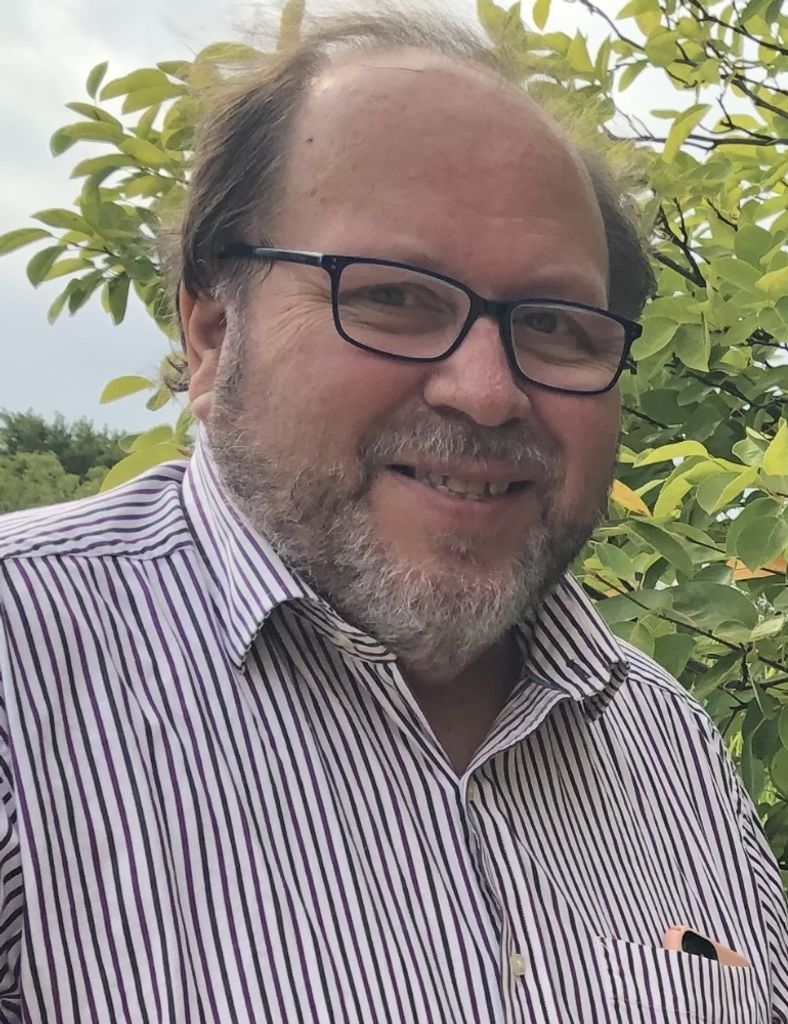 Ramon Ernesto Cruz Profile Photo