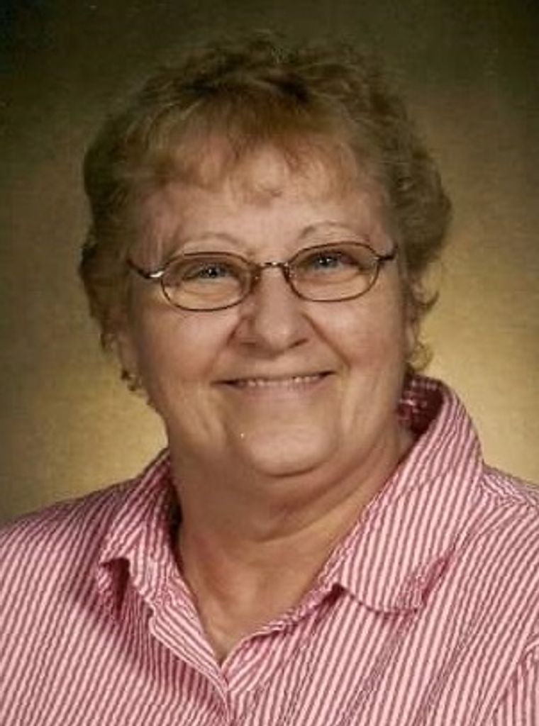 Sharon E. (Romano)  Lutz
