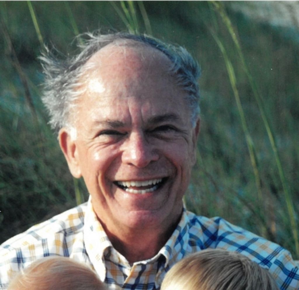 Mr. Robert Elliott Mcelveen Ii