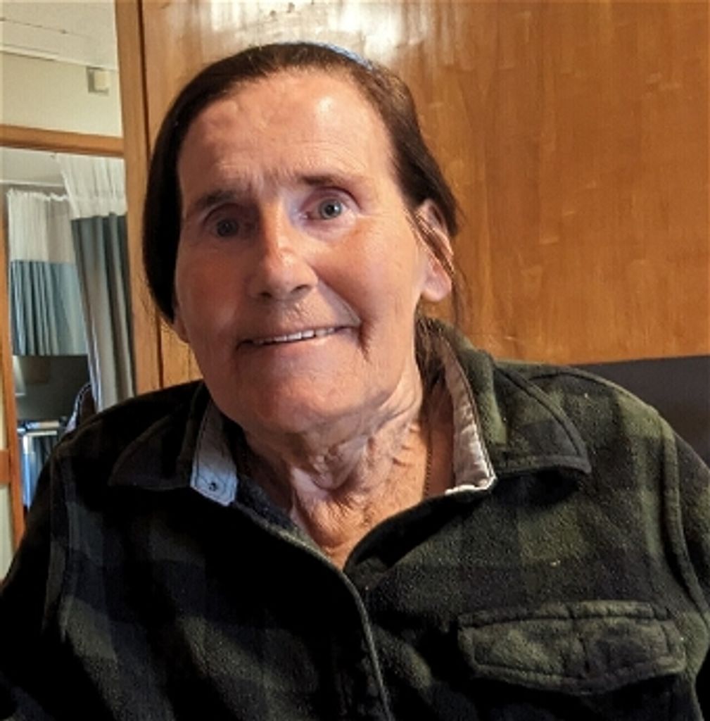 Henrietta Kuester (Lawnicki)