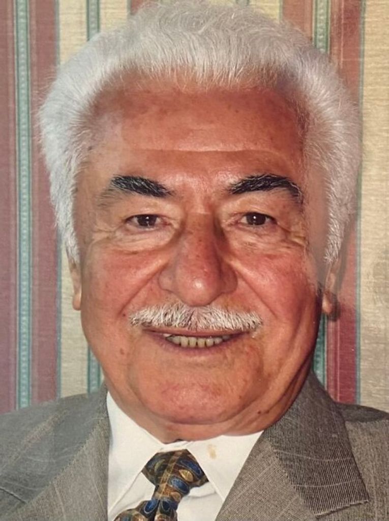Chris Ekonomides