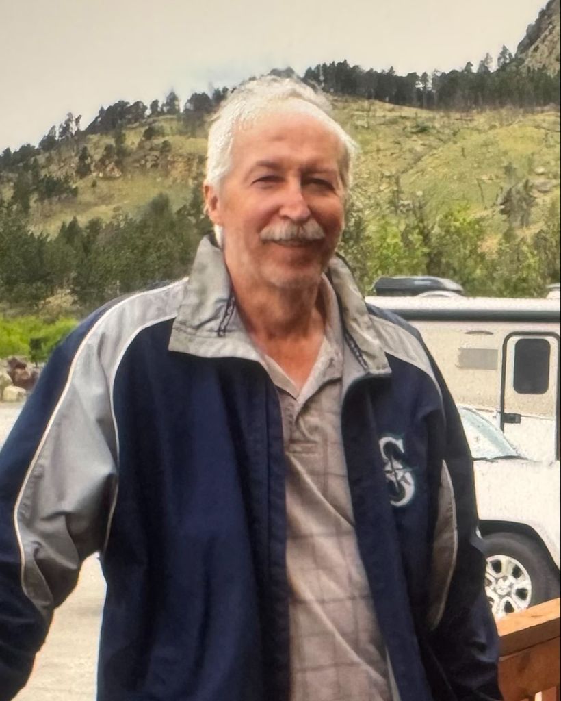 Robert George Holmes Profile Photo