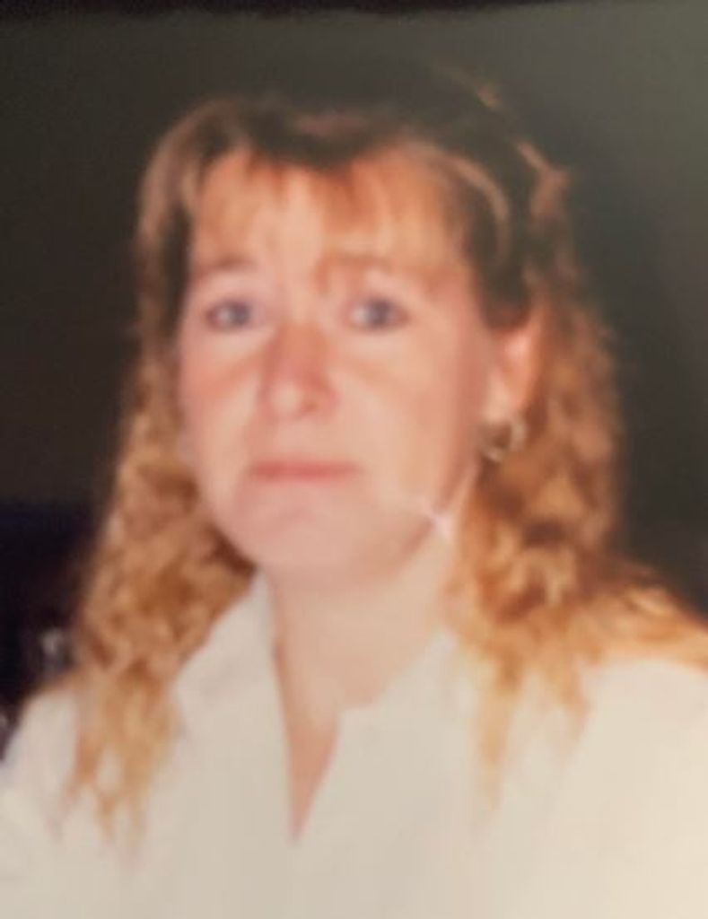 Kim Ellis Profile Photo