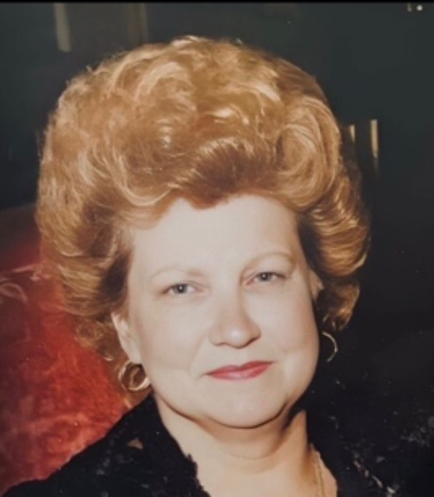 Helena Czuj Profile Photo