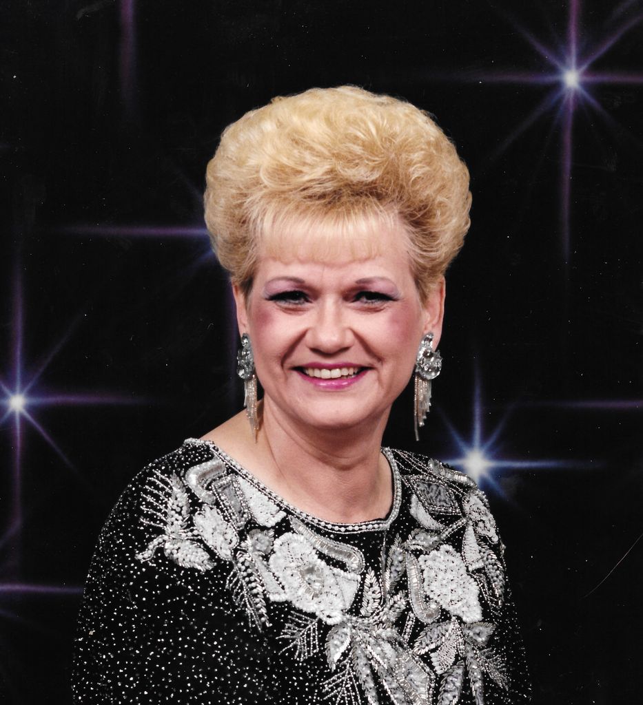 Caroline  Naylor