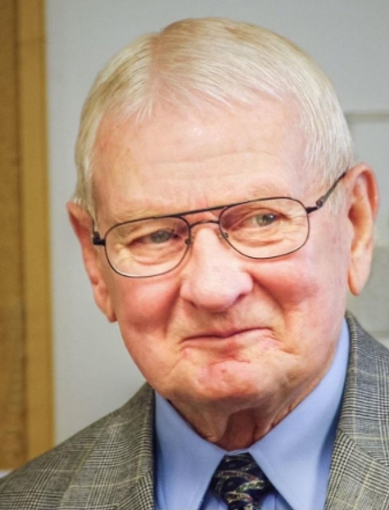 Roald Ladale Revne