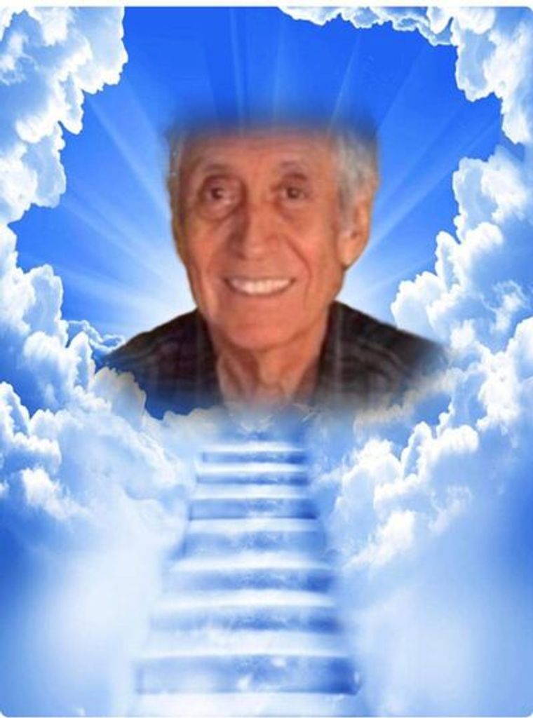 Roberto Montoya Profile Photo