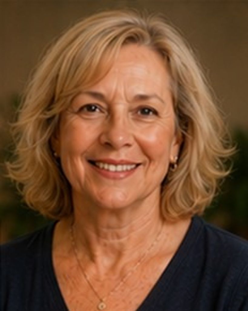 Christine Marie Holloway Profile Photo