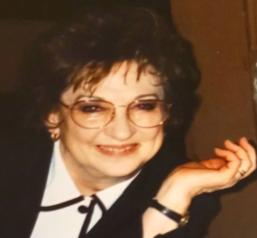 Terese De Lucca Profile Photo