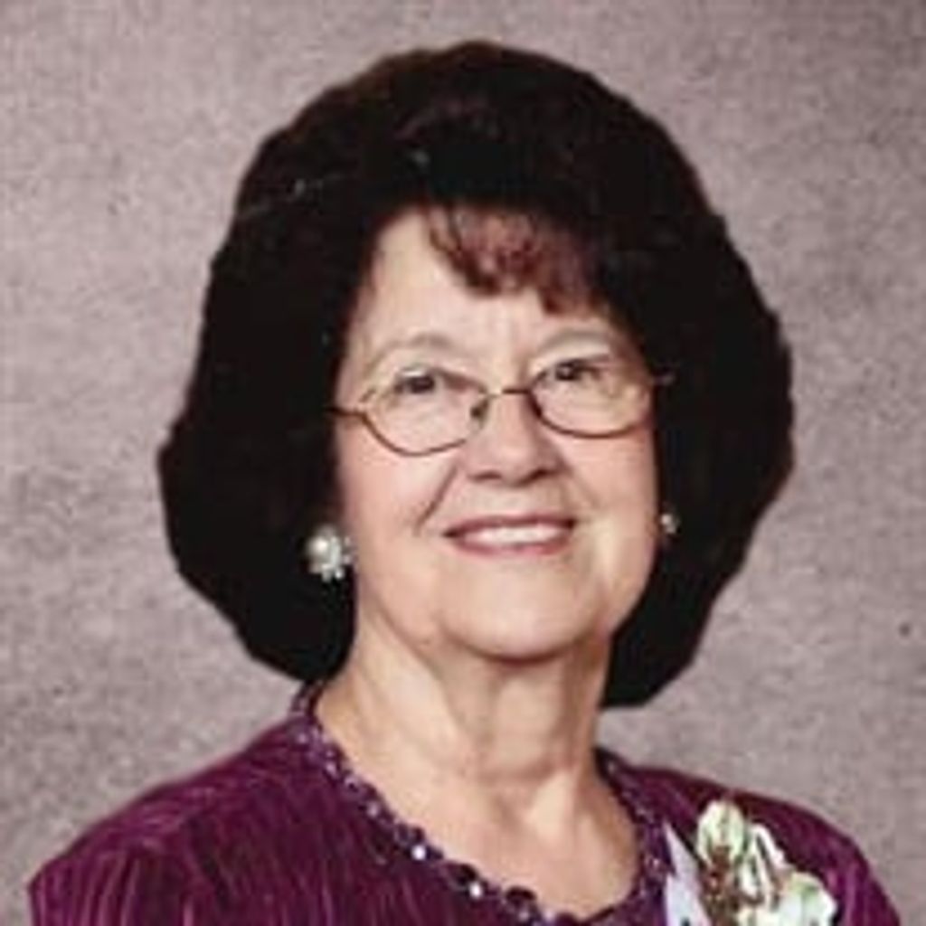 LouAnn (Burkinshaw) Carr