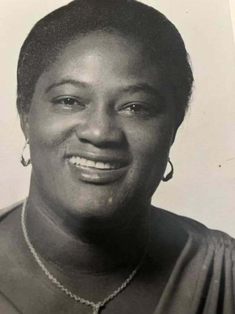 Luzette Pierre Profile Photo
