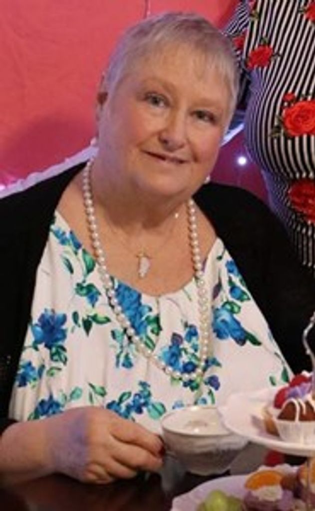 Carolyn Anderson Profile Photo