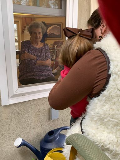 Linda Jewell (Deal)  Crosby photo gallery thumbnail 24 of 246