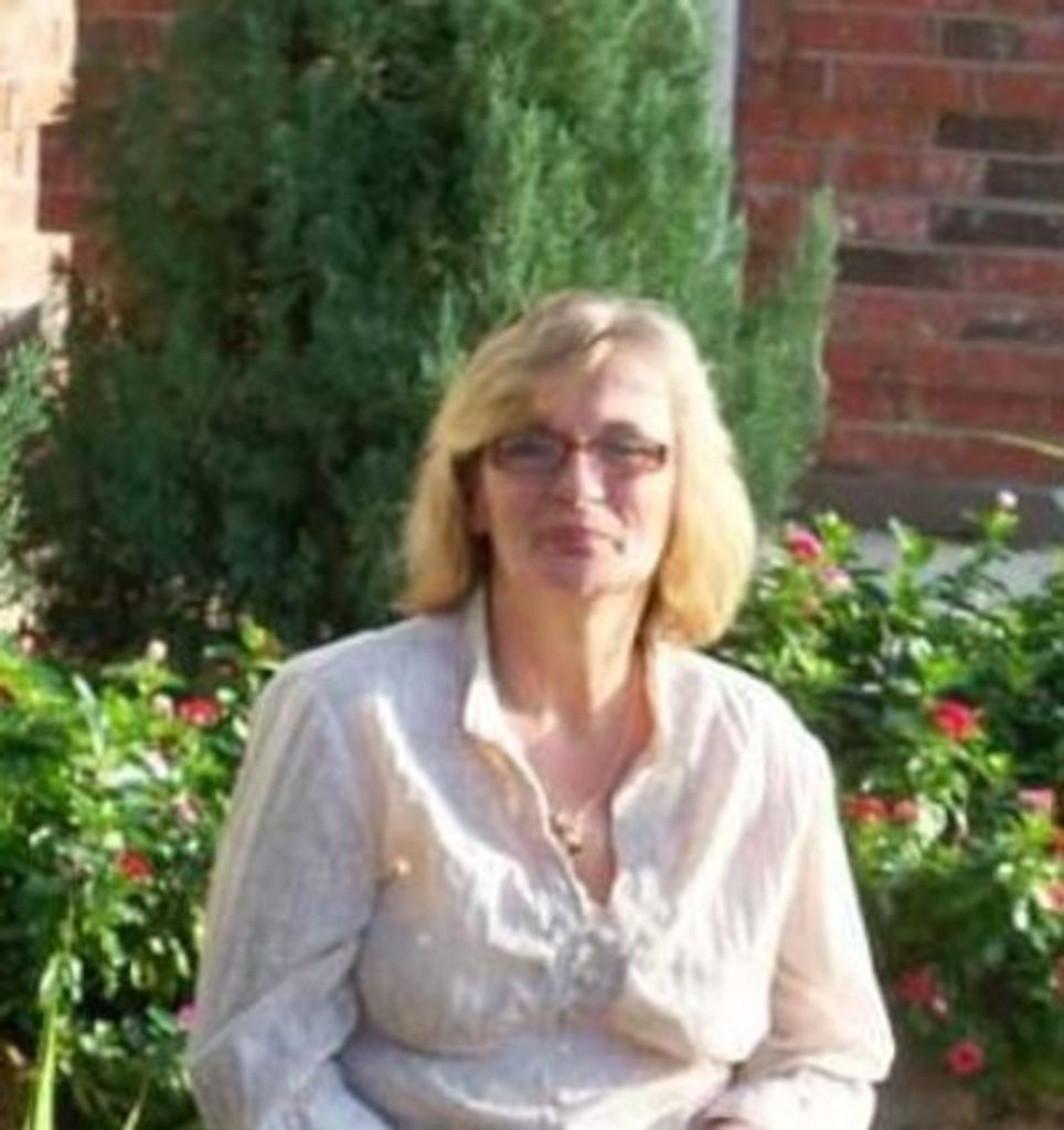 Amanda "Mandy" Hargrove