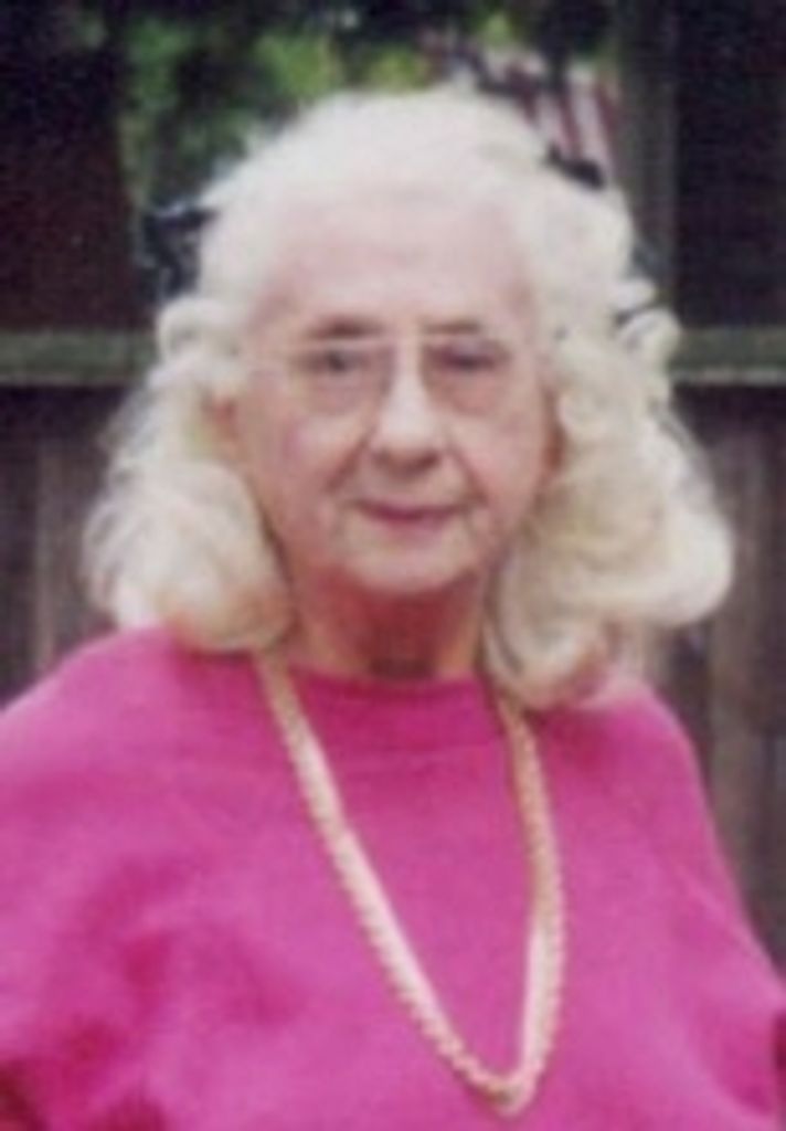 Dorothy E Magee