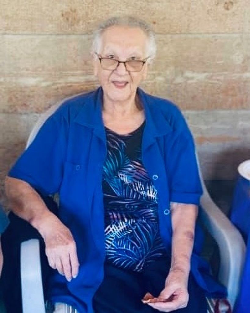 Annie Opikokew (née Bouvier)