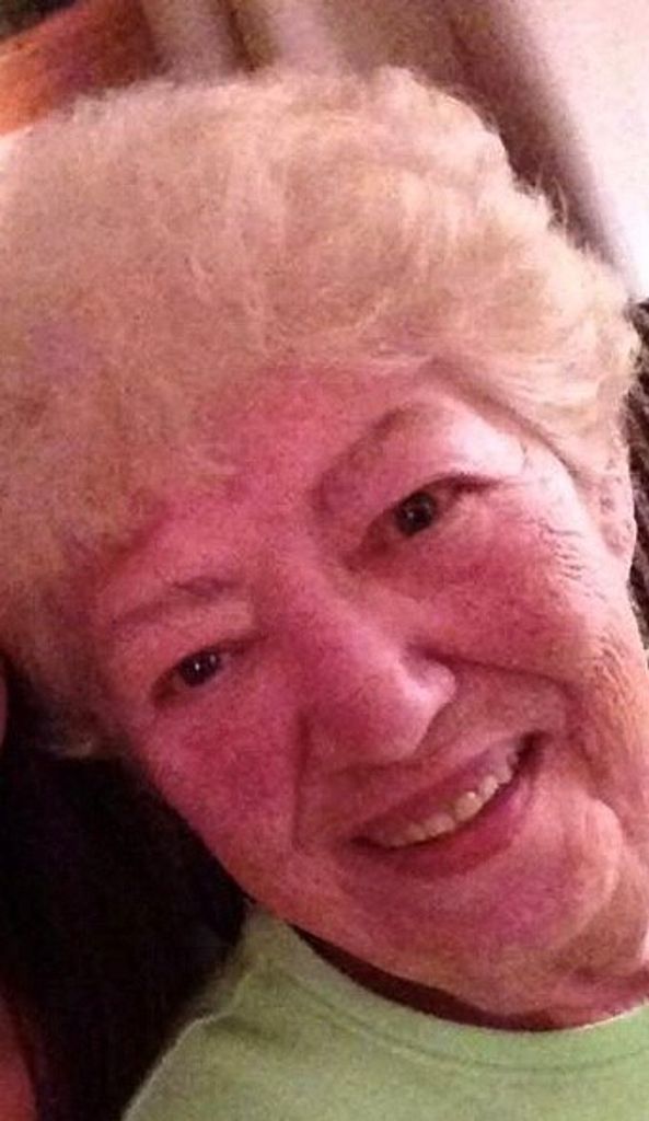 Doris J (Lody)  Smith