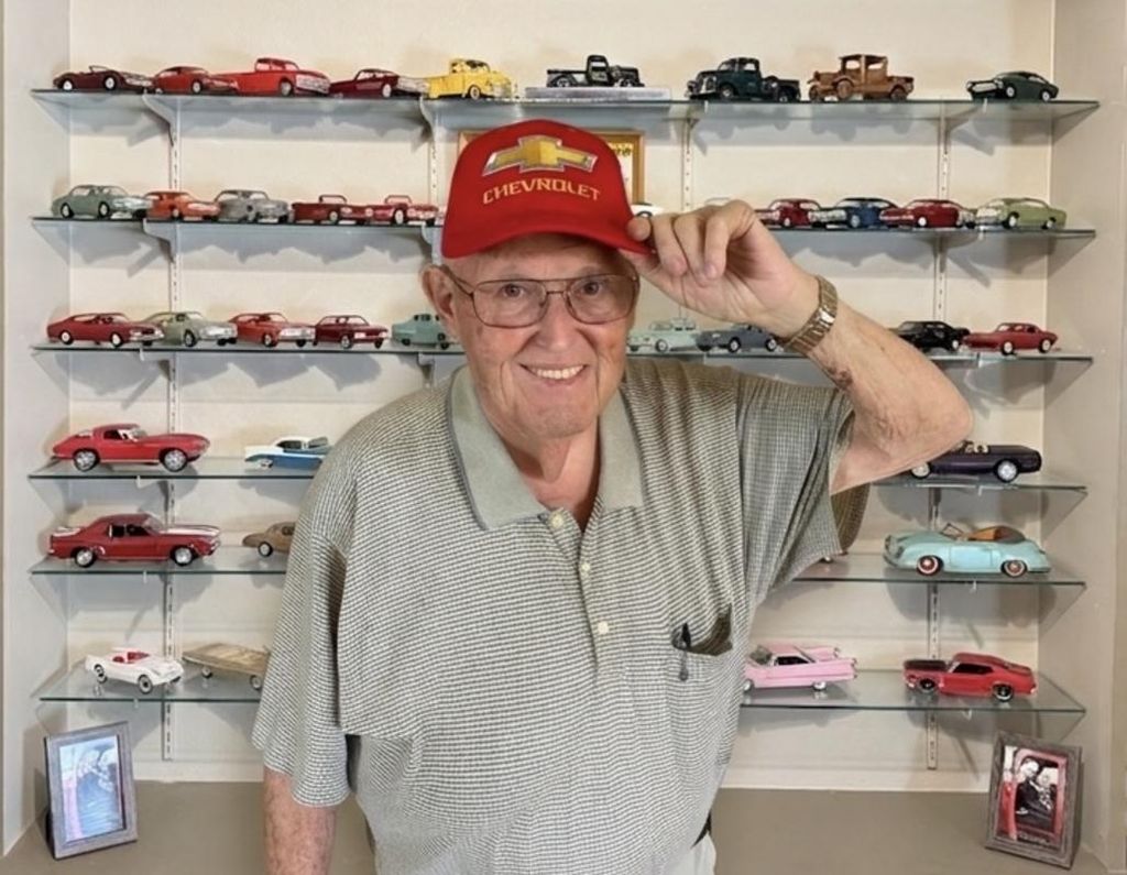 George Orrin Sanders Profile Photo