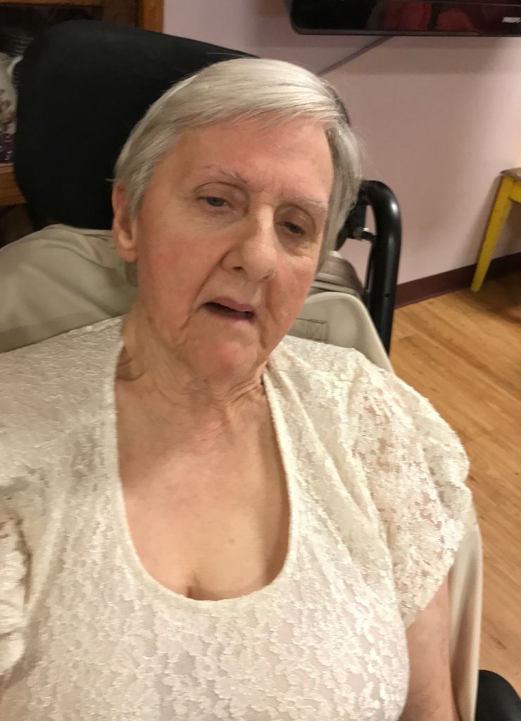 Elizabeth Jenec Profile Photo