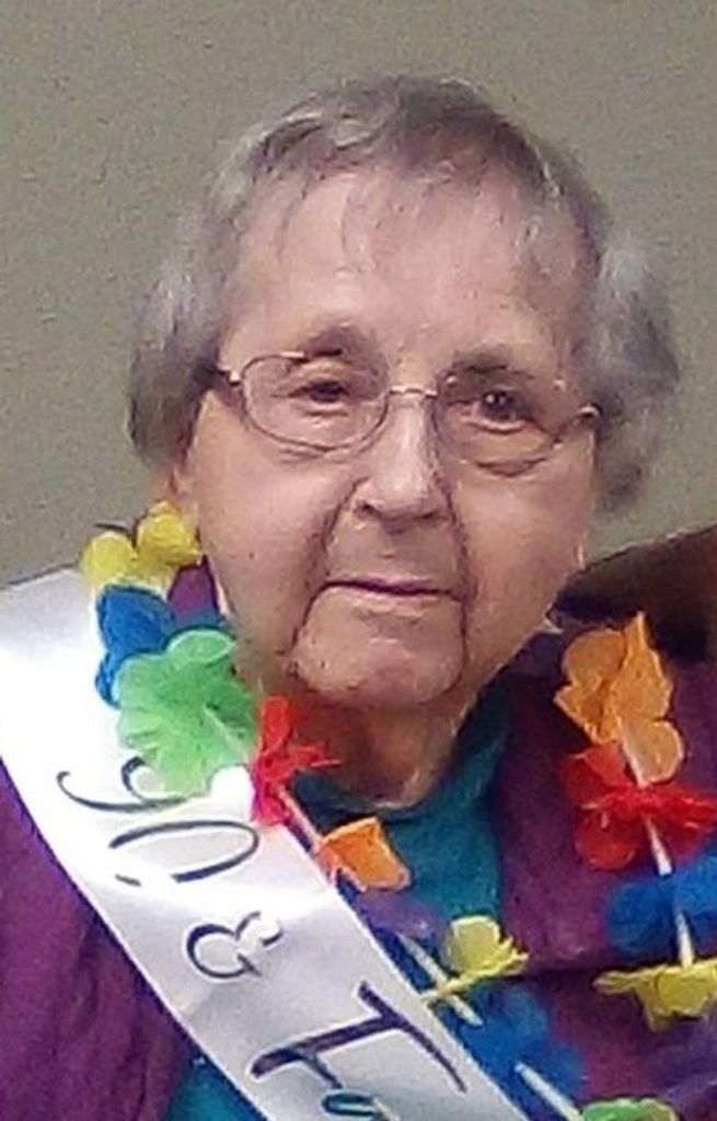 Lois Pantzer Profile Photo