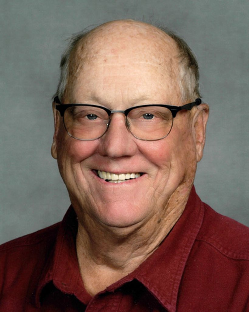 Merwyn Ray Larsen Profile Photo