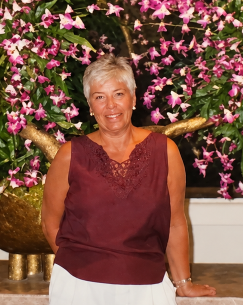 Gwen Surpitski Kenneally Profile Photo