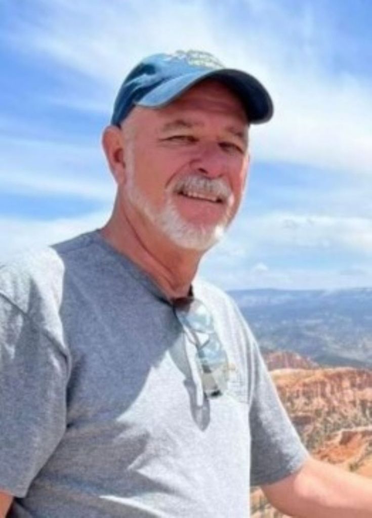 Richard Thompson Profile Photo