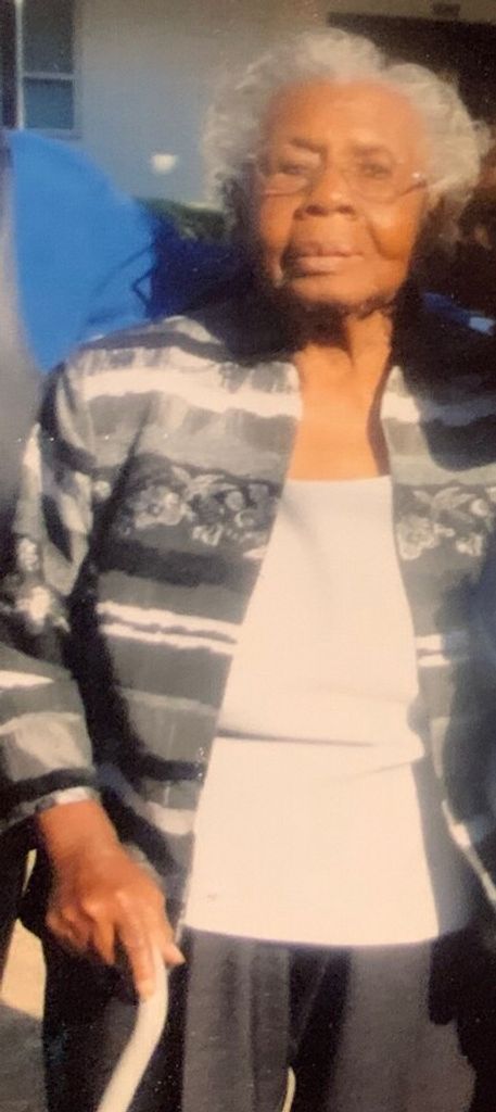 Carrie Mae Broadwater Profile Photo