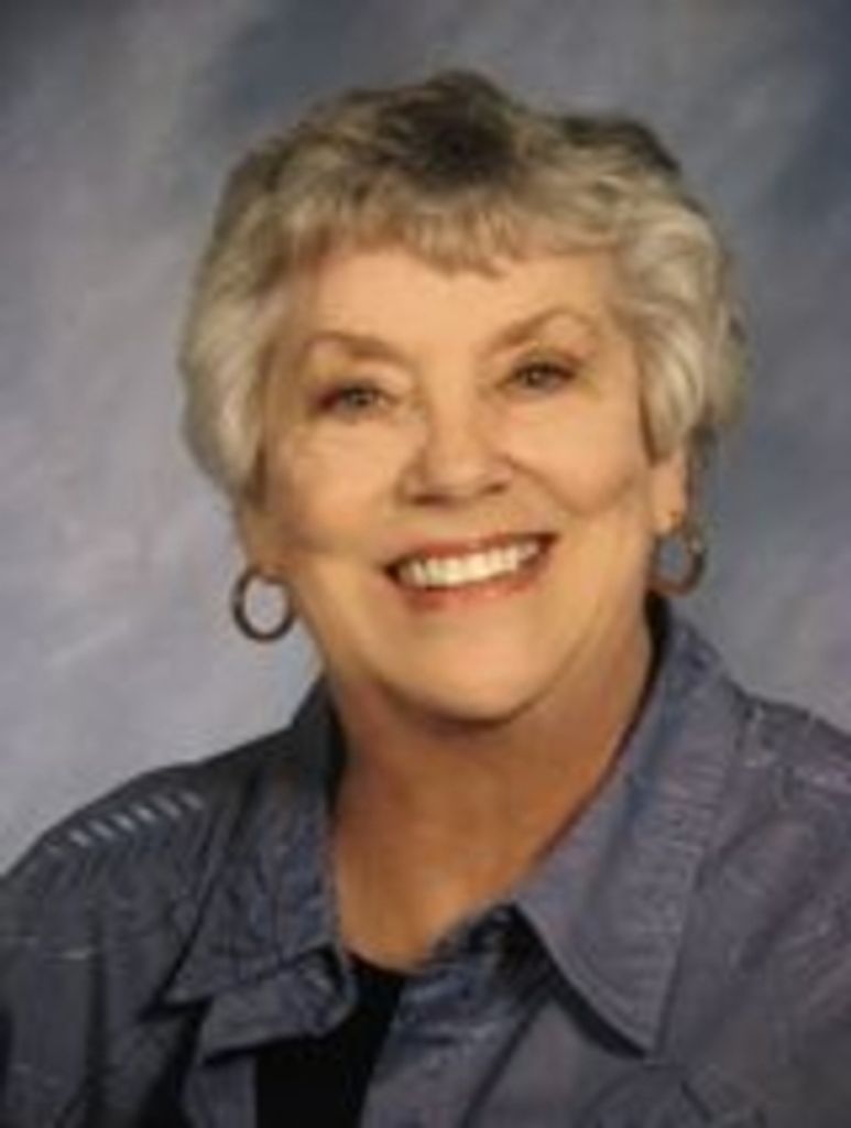 Suzanne Muecke
