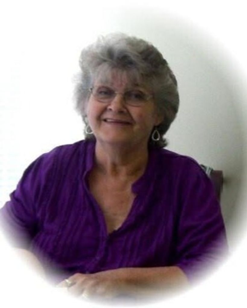Carolyn Kelly
