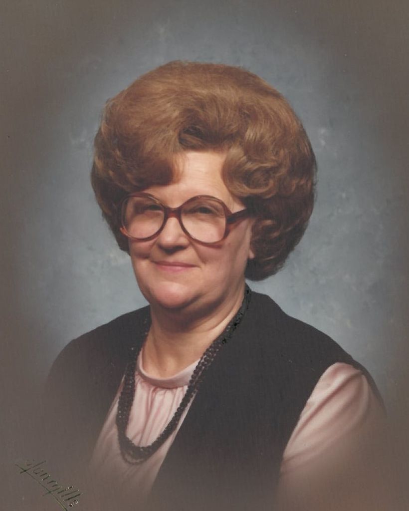 Viola Ilean (Tucker) Starnes