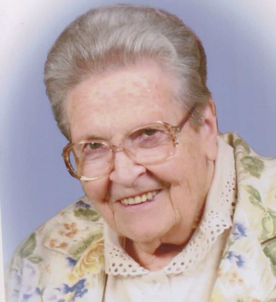 Wanda Lee (Keenan)  Ryan Monteleone