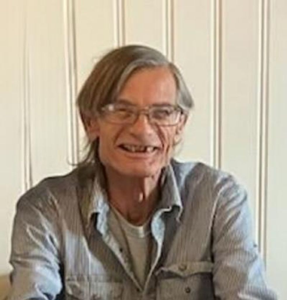 Roger "Rog" Vaniderstine