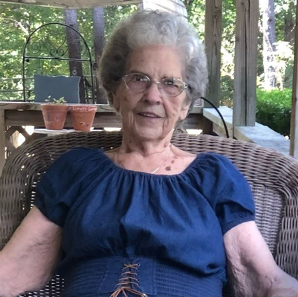 Helen Jean Redden Snell Davis Profile Photo
