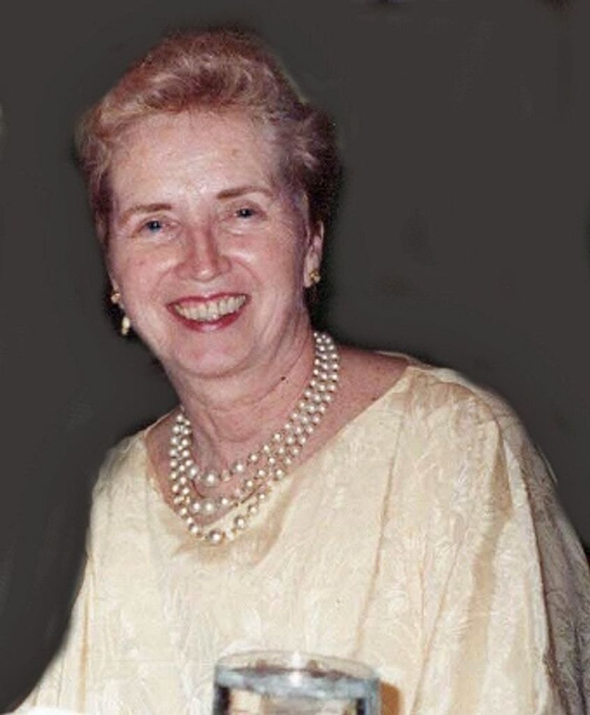 Mary Kakis Profile Photo