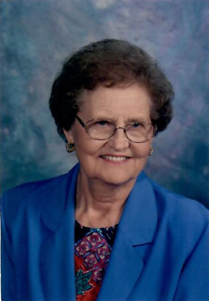 Dena (Siebert)  Kamp