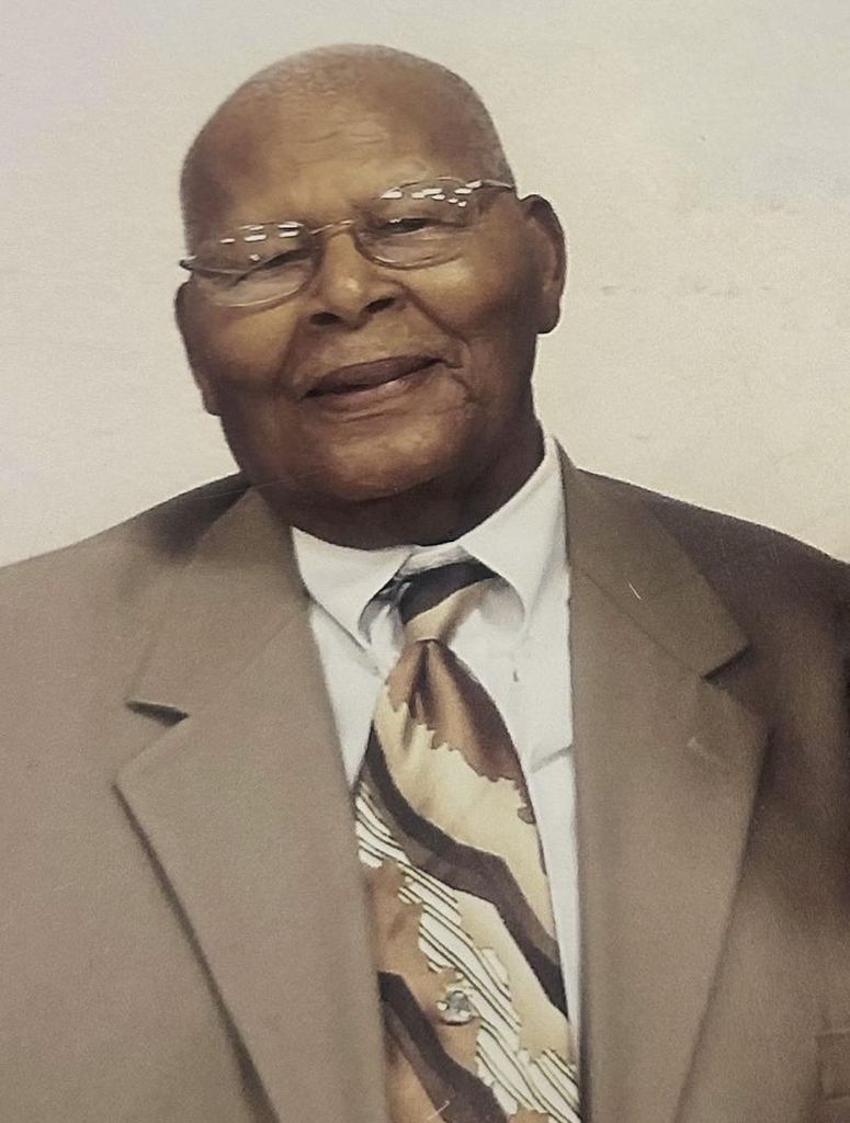 Harold M. Simmons Profile Photo