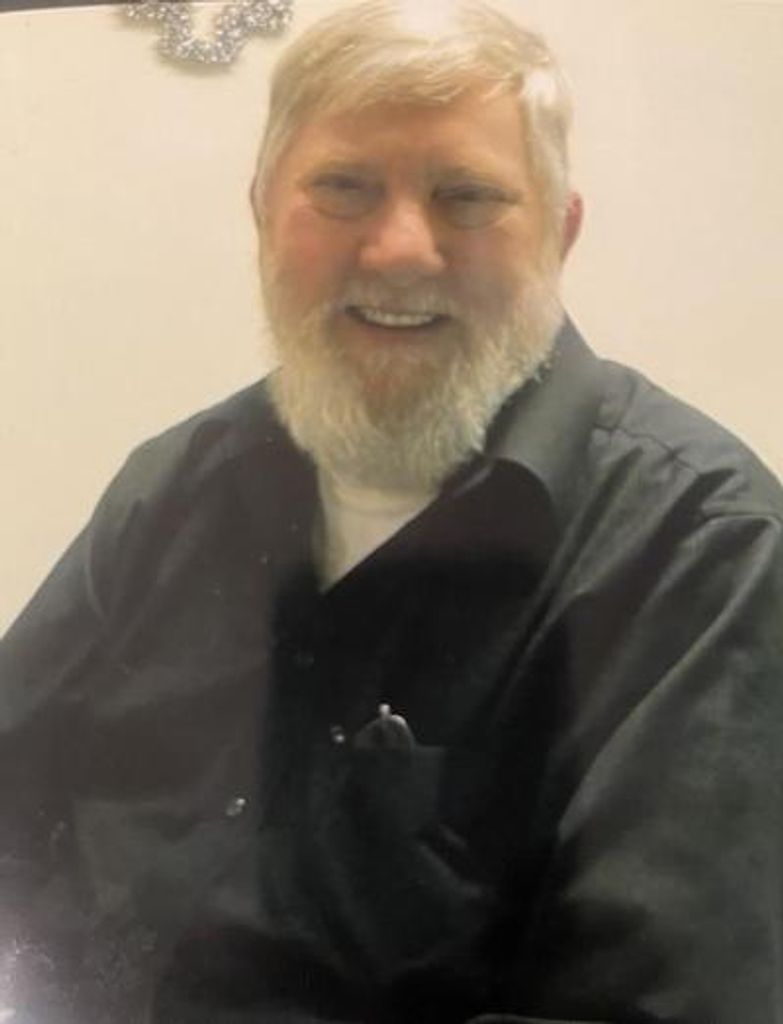 Roger Lilly Profile Photo