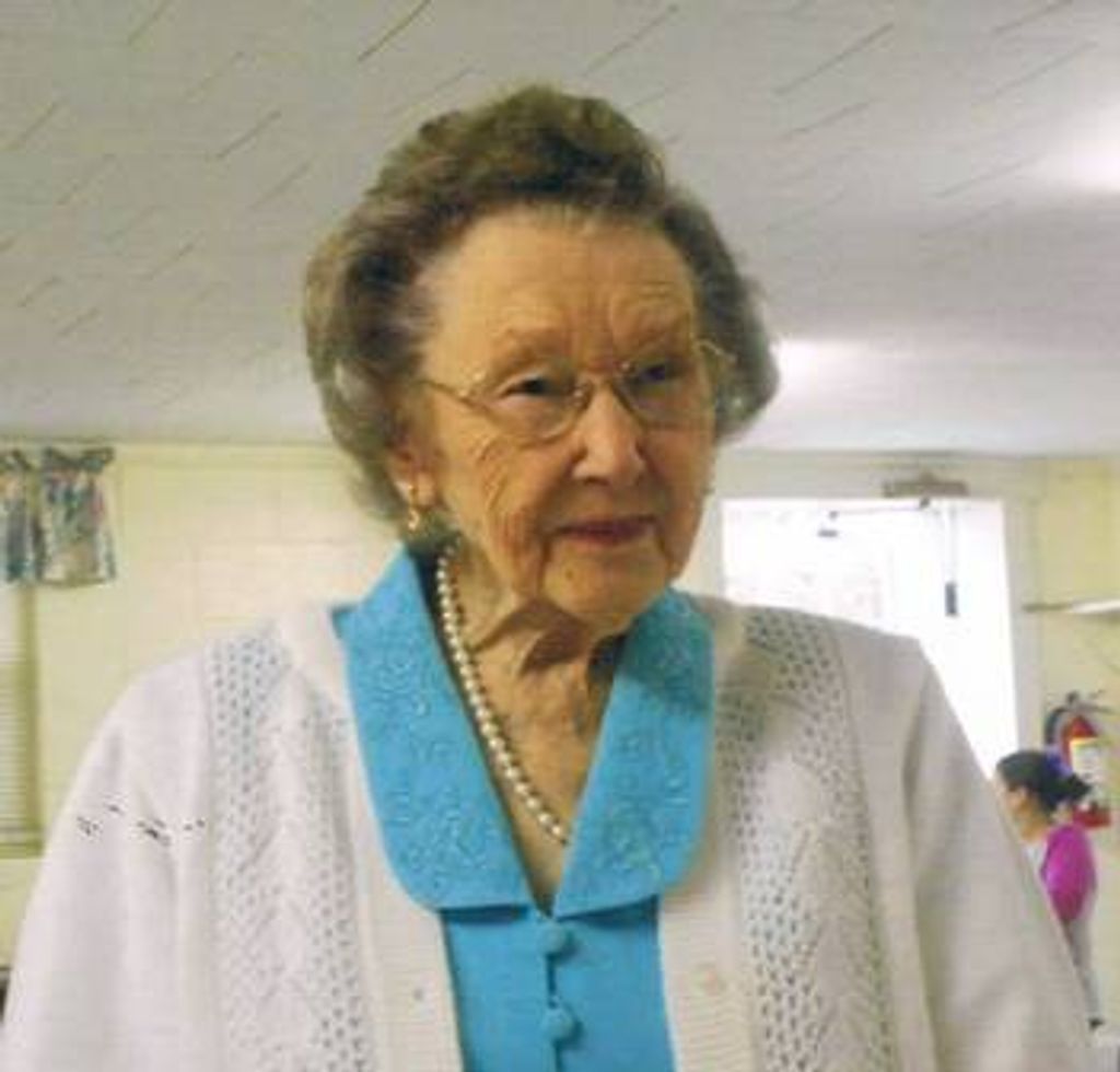 Thelma Elizabeth Robertson Oliver