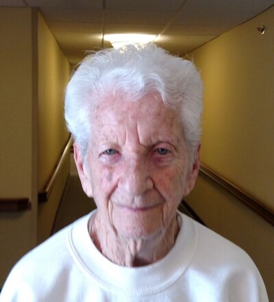 Clara Elizabeth Soito Profile Photo