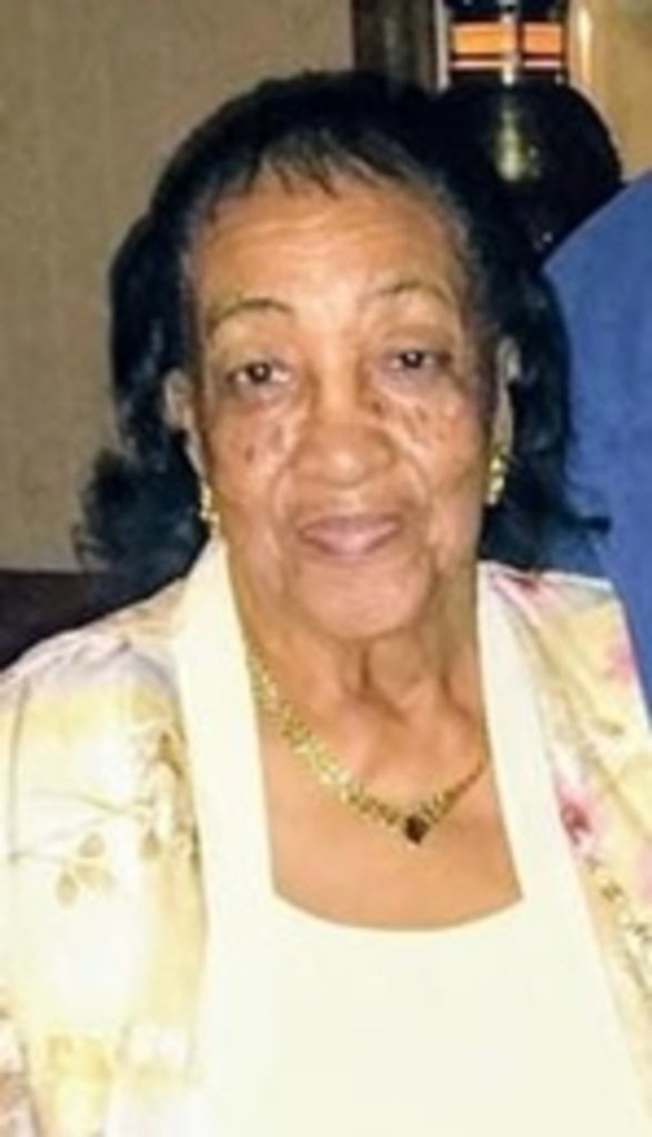 Mae Alice Roberts Archia