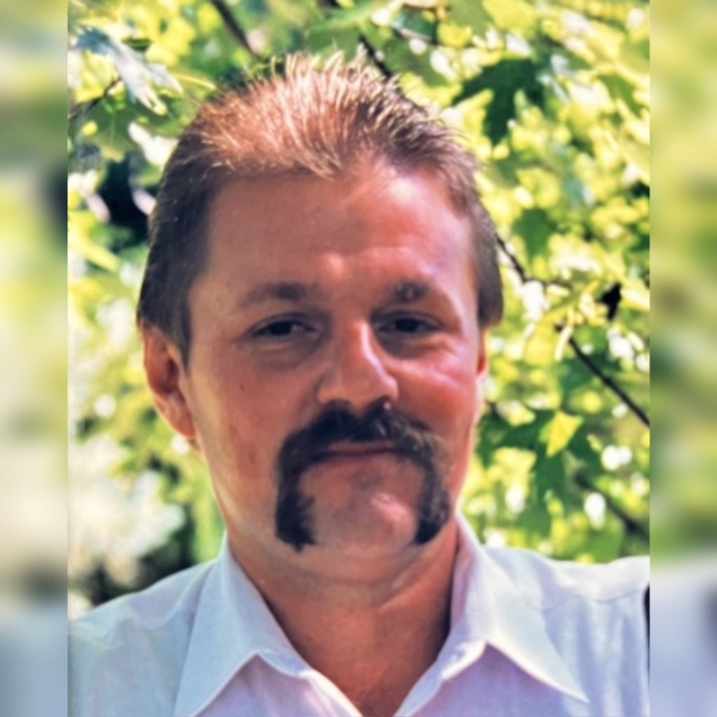 Todd M Corazzini