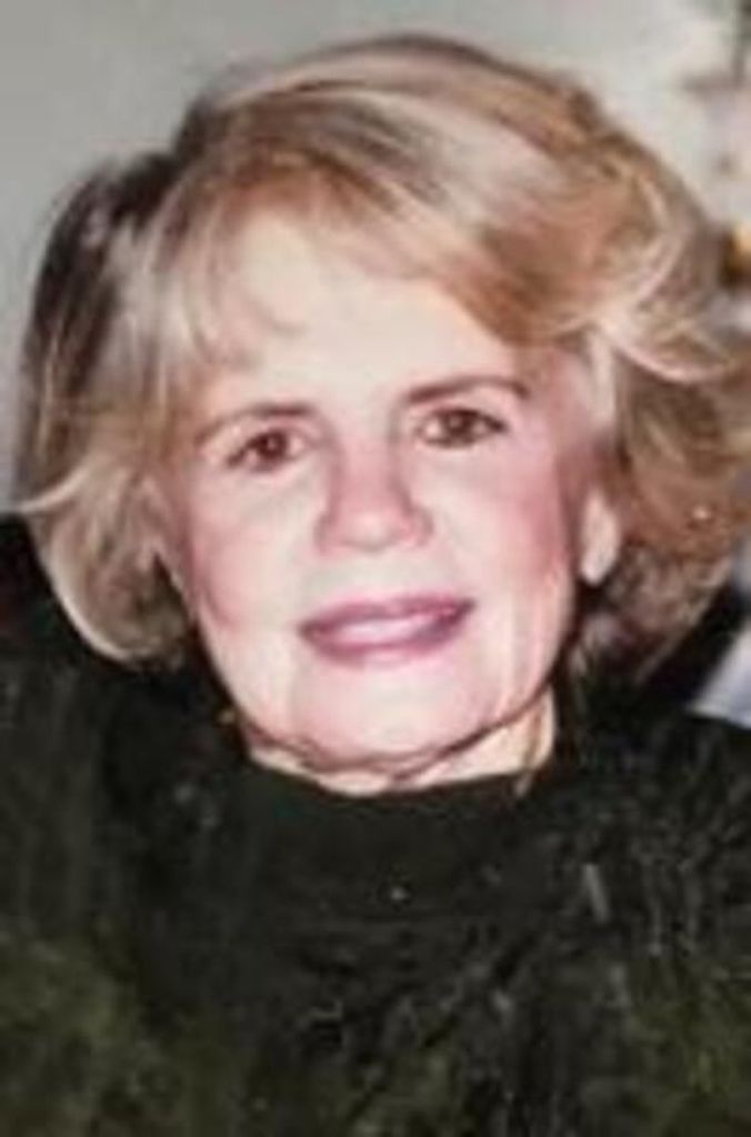 Jeannie Gillespie Poirier Profile Photo