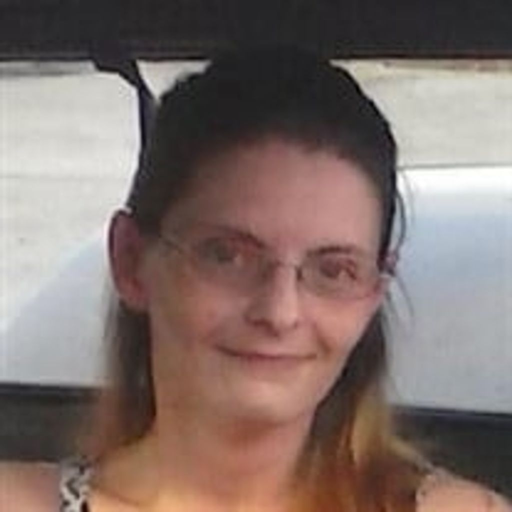 Holly Sue Murvine