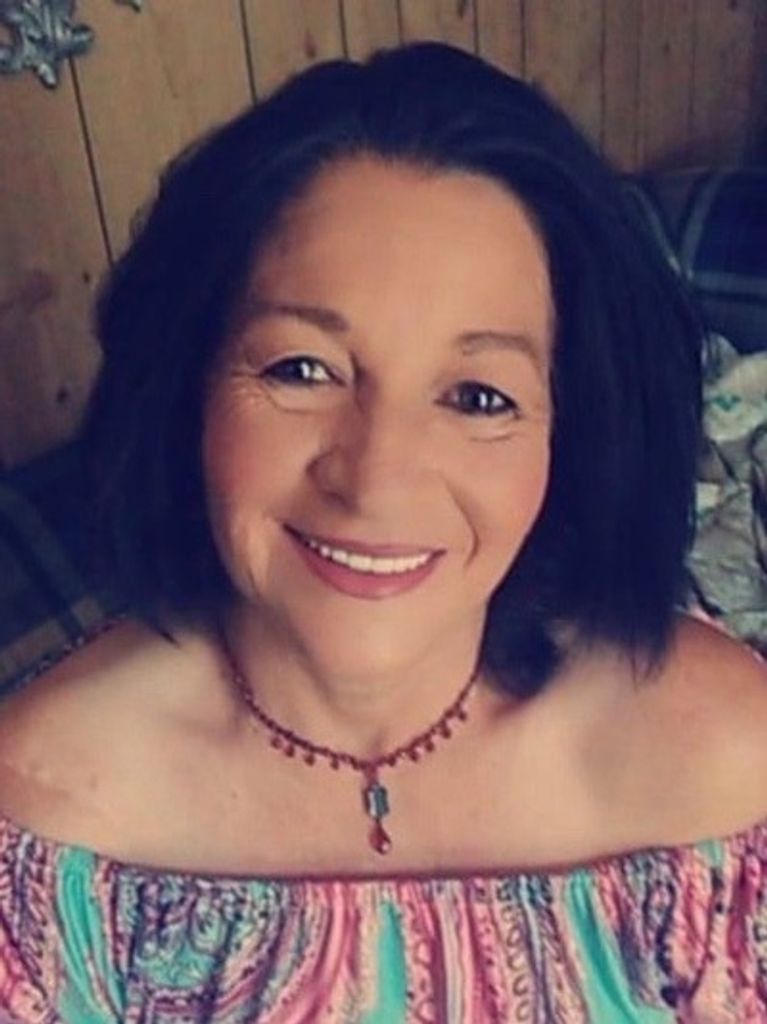 Connie Walls Profile Photo