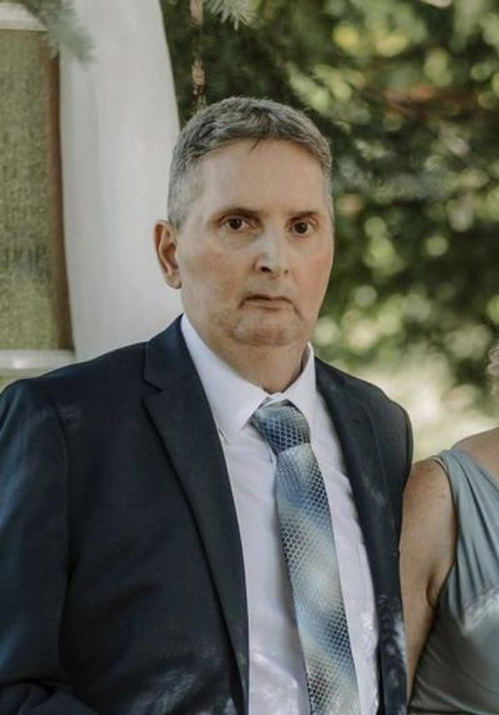 Wade Eric White Profile Photo