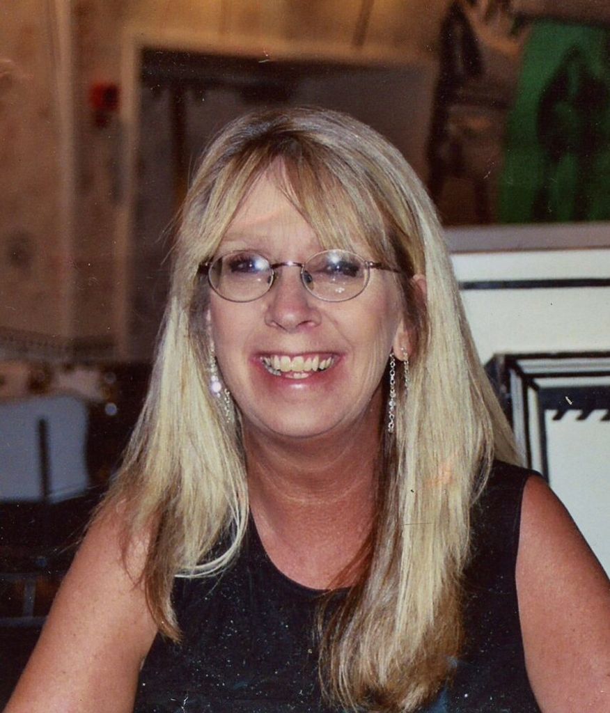 Leigh  Hayes